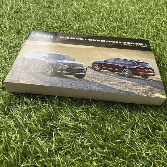 2022 Jeep Grand Cherokee, Grand Cherokee L Owners Manual, 5.7L 3.6L 2.0L - Picture 4 of 12